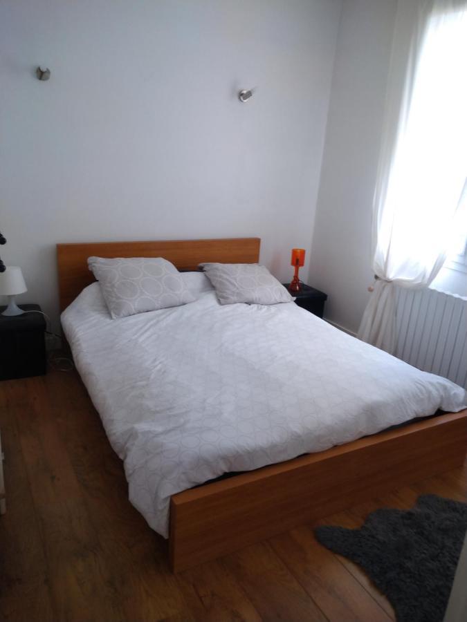 Maison Individuel Proche Des Chateaux Et Amboise Avec Jardin Clos Holiday home *